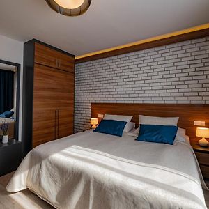 Hotel Aqualand Inn